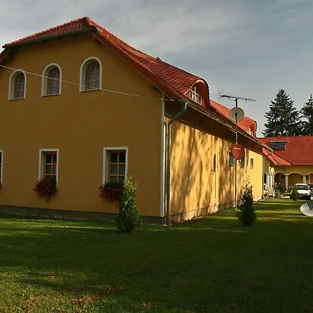 Vendégház Julianna Panzio Felsőszölnök